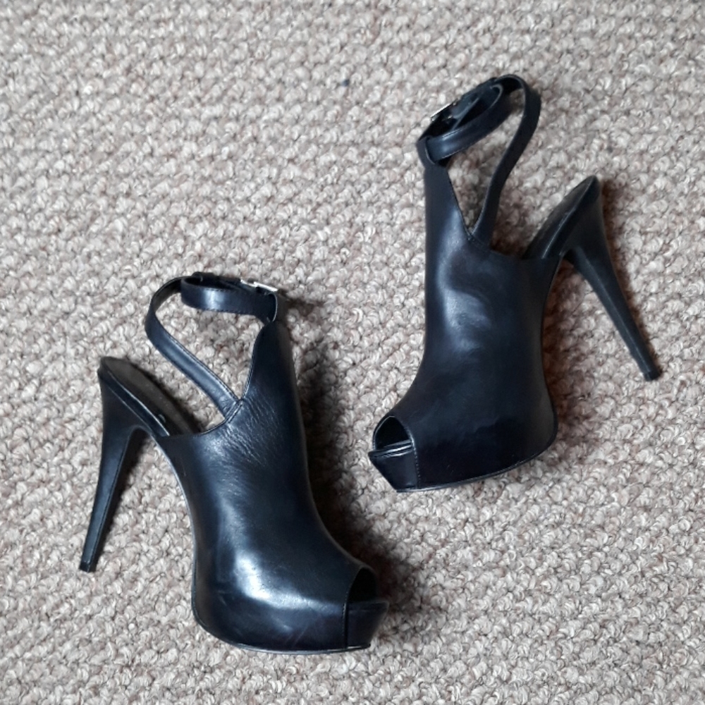 BCBGeneration black leather open toe ankle strap